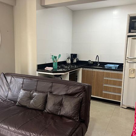 Residencial Tia Dilma Apartment Bombinhas Exterior photo