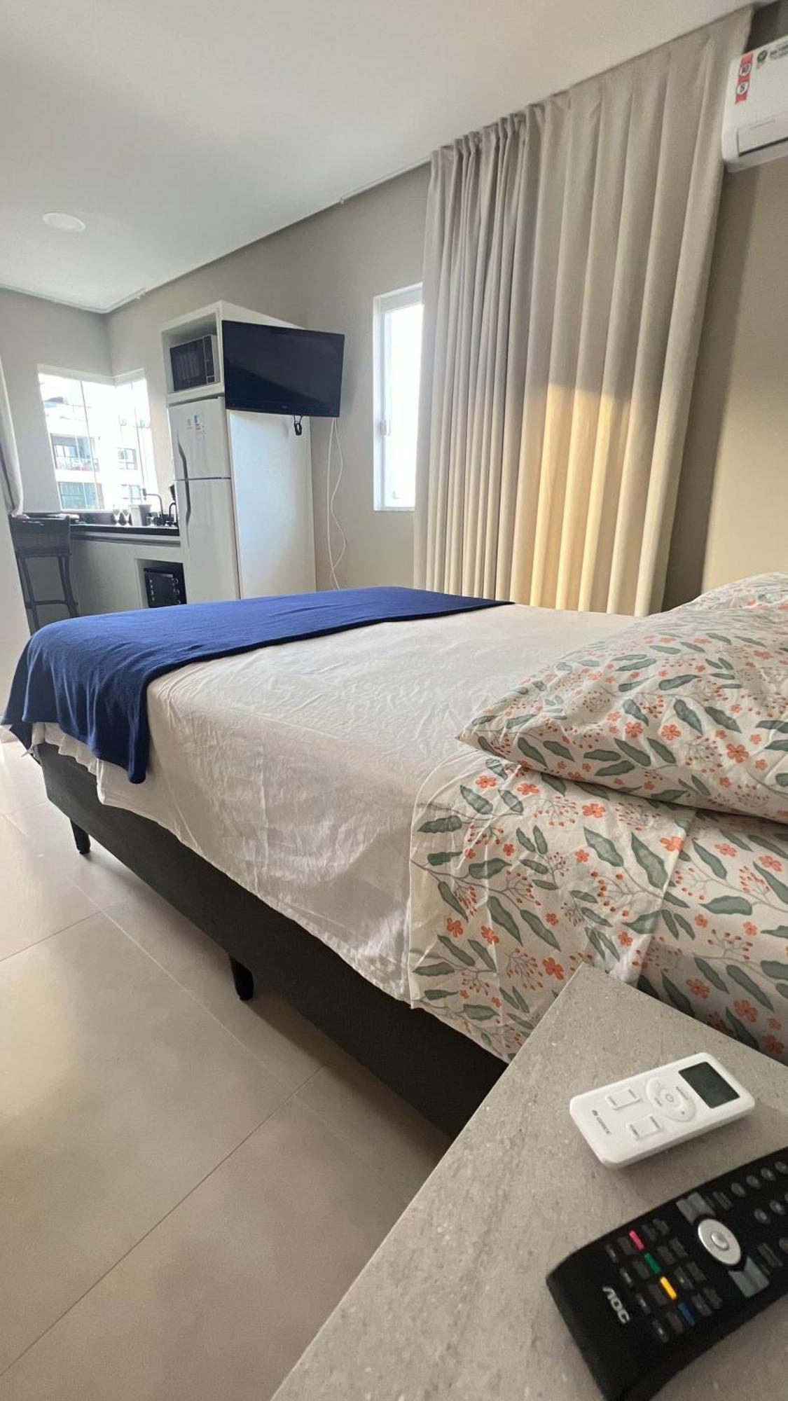 Residencial Tia Dilma Apartment Bombinhas Exterior photo