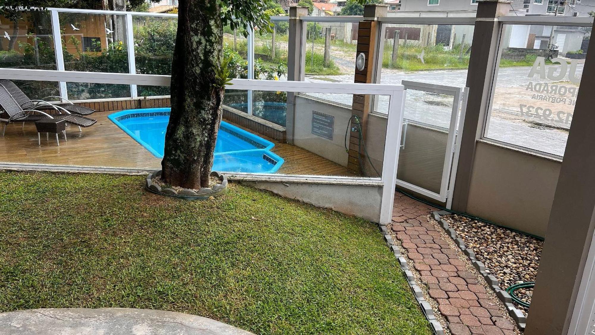 Residencial Tia Dilma Apartment Bombinhas Exterior photo