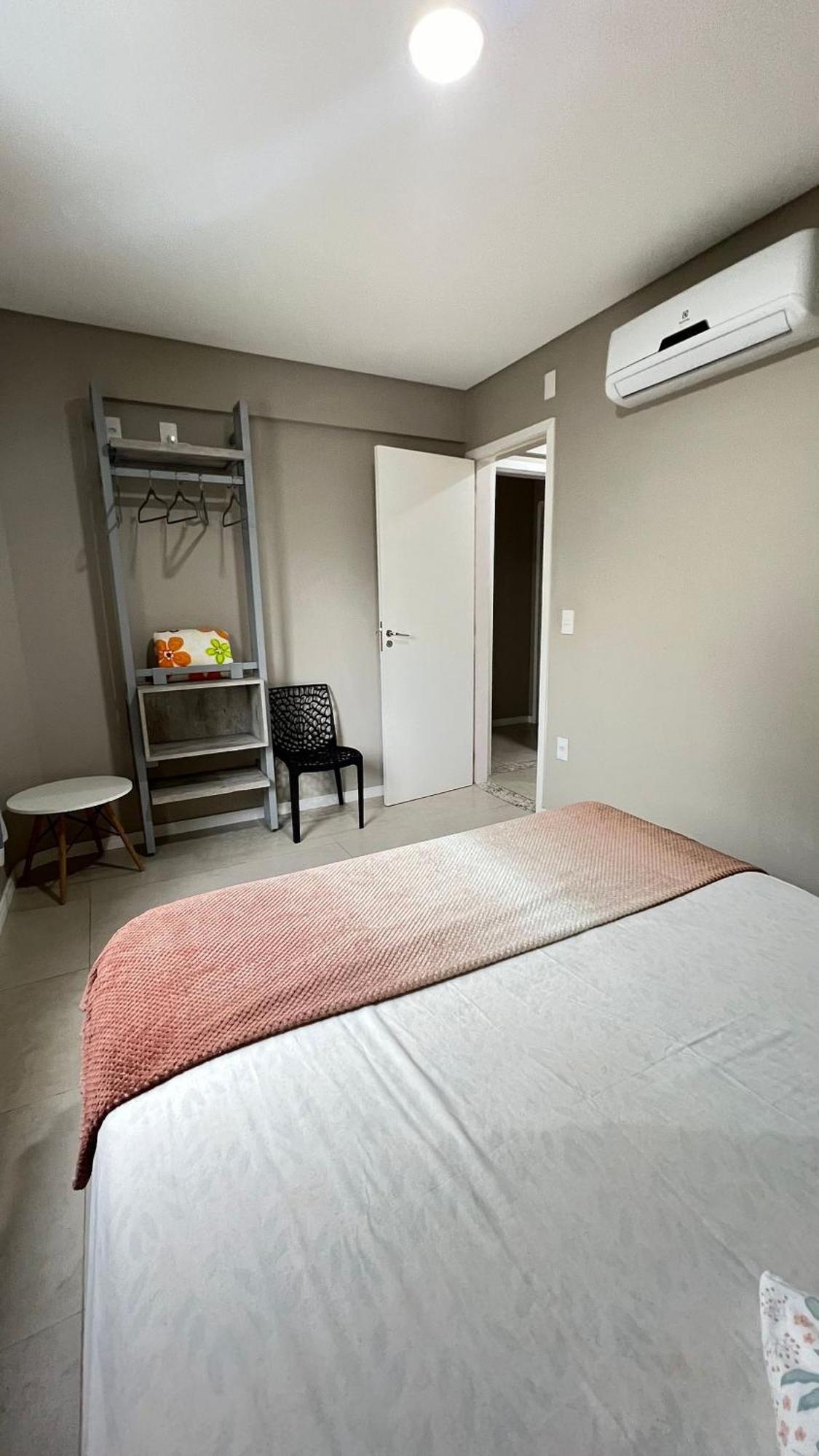 Residencial Tia Dilma Apartment Bombinhas Exterior photo